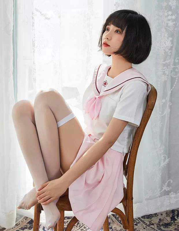 セーラー服 ピンク コスプレ 女子高生制服 萌え萌え 蝶結び 3点セット