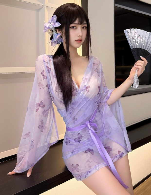 ガーリー系 パープルの蝶柄デザイン ランジェリー  大人のおもちゃ