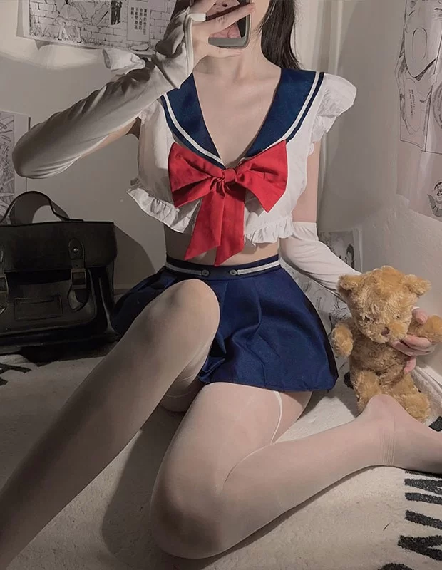 かわいい 甘い高校生 制服 色気下着 萌え ランジェリ 少女 かわいい 甘い高校生 制服 色気下着 萌え ランジェリ 少女
