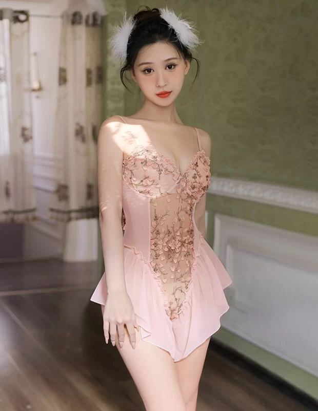 夢のバレー ランジェリ 花レース ピンク 大人用 スカート付きトップス 夢のバレー ランジェリ 花レース ピンク 大人用 スカート付きトップス