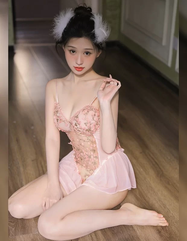 夢のバレー ランジェリ 花レース ピンク 大人用 スカート付きトップス 夢のバレー ランジェリ 花レース ピンク 大人用 スカート付きトップス